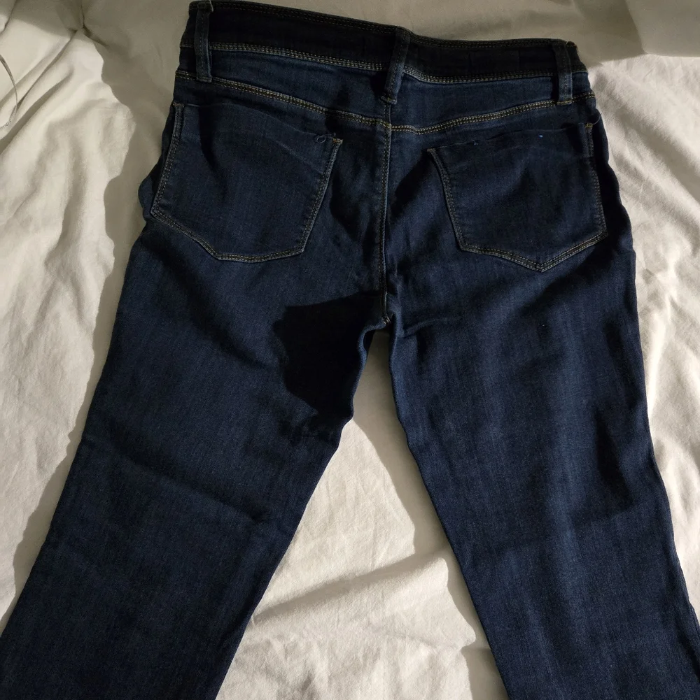 Classic Blue Women's Jeggings Size 29 - Picture 2 of 6